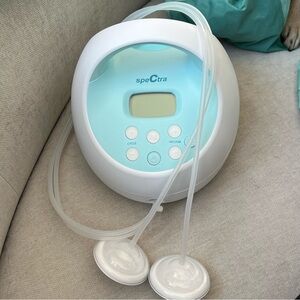 Spectra White and Blue Breast Pump